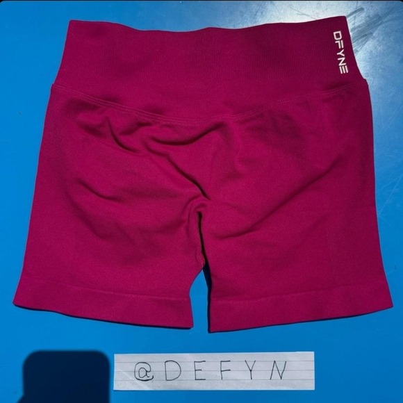 Dfyne shorts rose pink hot pink large - Picture 2 of 5